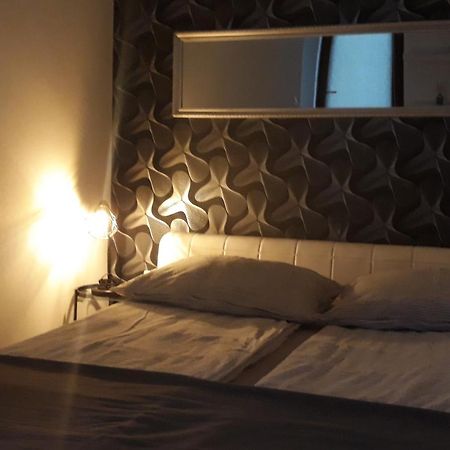 All White Banja Luka Exterior photo