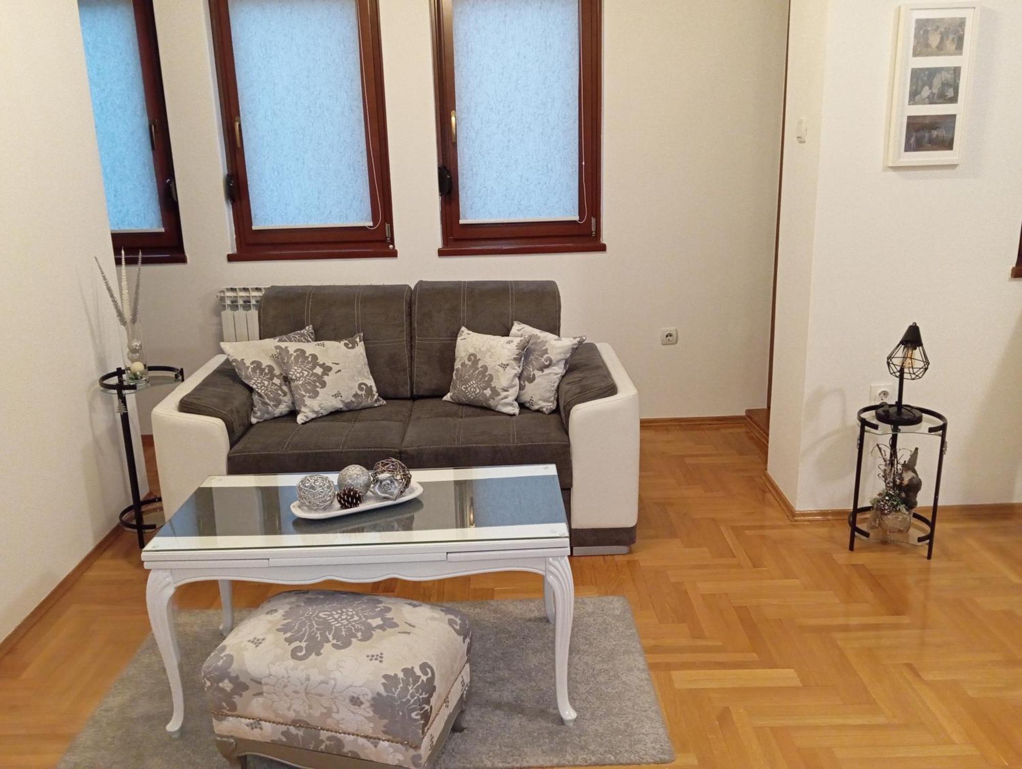 All White Banja Luka Exterior photo
